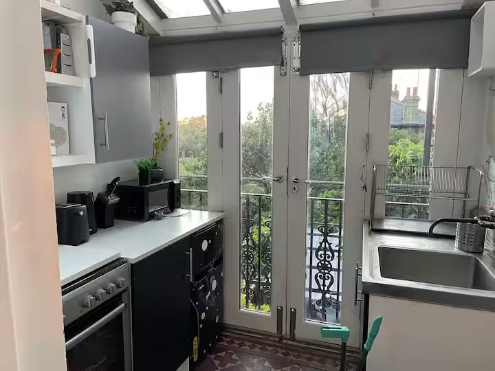 Boutique apartment kitchen